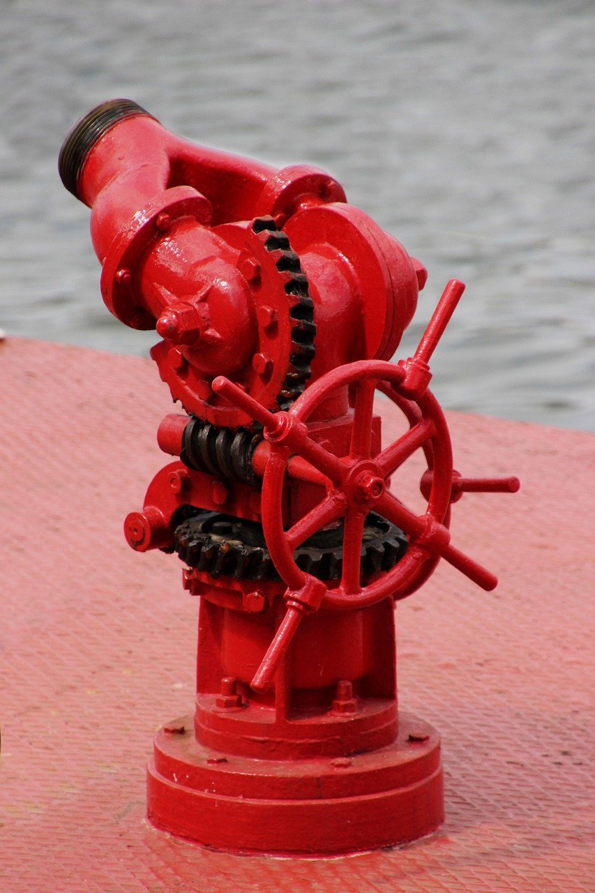 fire hydrant, red, fire, hydrant, water, safety, nature, emergency, protection, metal, pressure, equipment, old, steel, extinguish, valve, outdoor, extinguisher, connection, system, technology, flange, connector